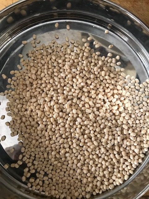 urad dal soaked for idli