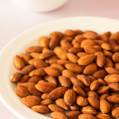 Roasted almonds in air fryer
